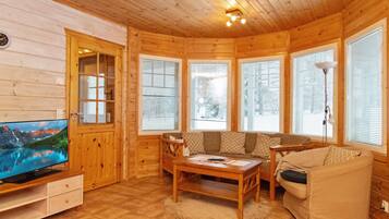 Een televisie en een dvd-speler