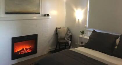 Rural property, bright night skies, centrally located to regional attractions