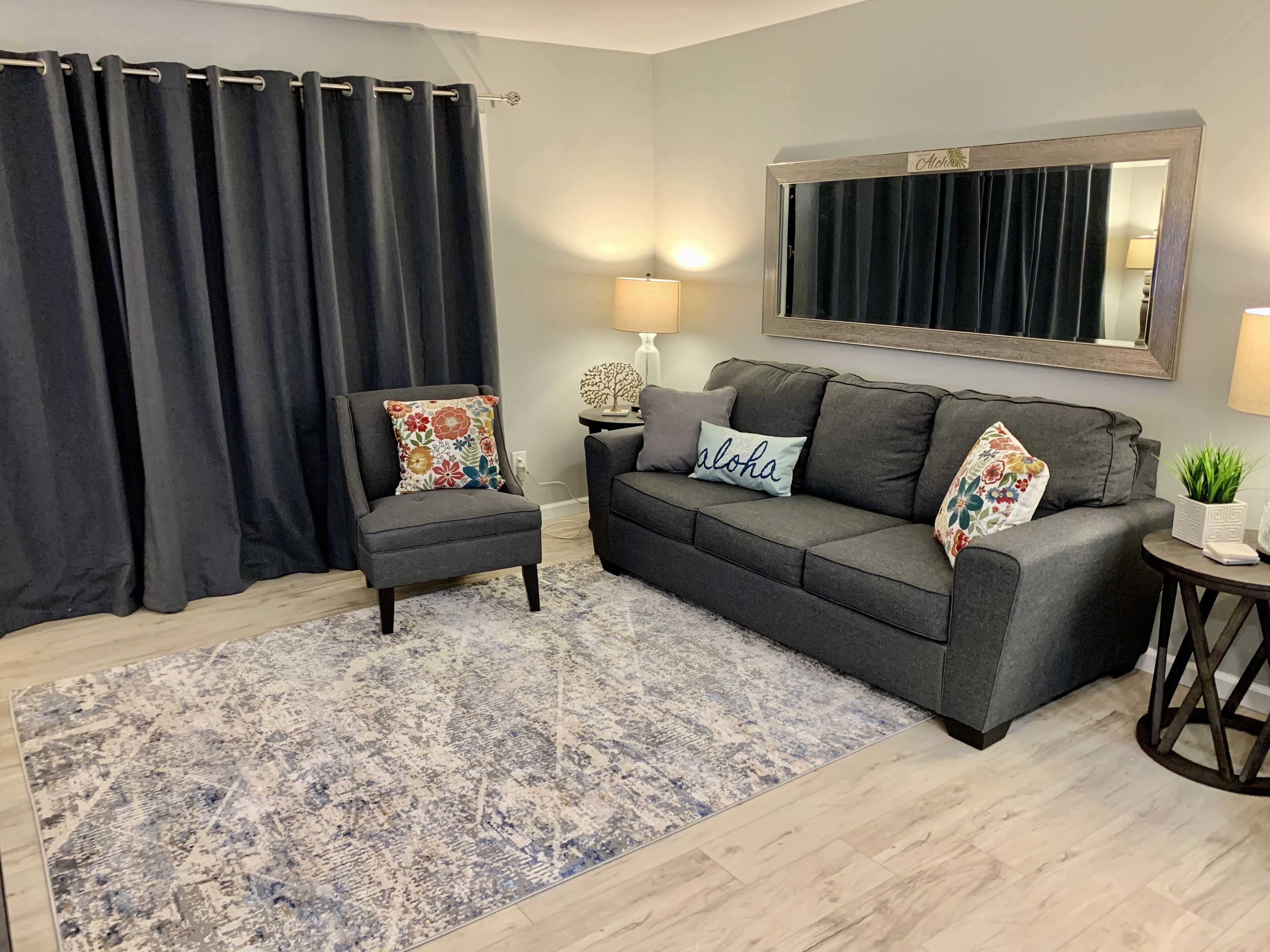 smart tv, dvd player, video library