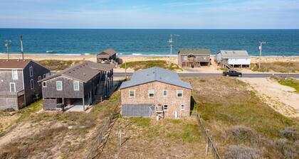 SEMI OCEANFRONT, Steps to the Beach, Unobstructed Amazing Ocean Views. Remodeled