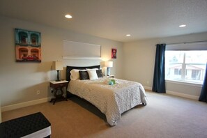 4 chambres, fer et planche à repasser, Wi-Fi gratuit, draps fournis