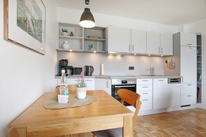 Fridge, oven, dishwasher, coffee/tea maker - Haffblick Whg. Ha47, Deutschland (Ostseebad Boltenhagen)