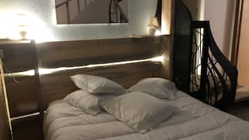 4 Schlafzimmer, Bügeleisen/Bügelbrett, kostenloses WLAN, Bettwäsche