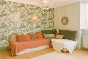 Interior - Large 4* apartment for 6 people in the center of Chartres (Chartres)