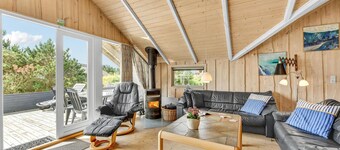 Nice home in Hvide Sande with sauna