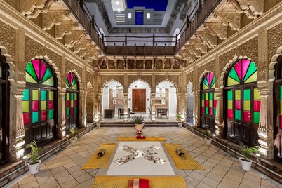 WelcomHeritage Badi Kothi