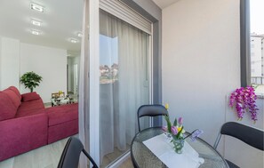 Dining - 2 bedroom gorgeous apartment in Pula (Pula)