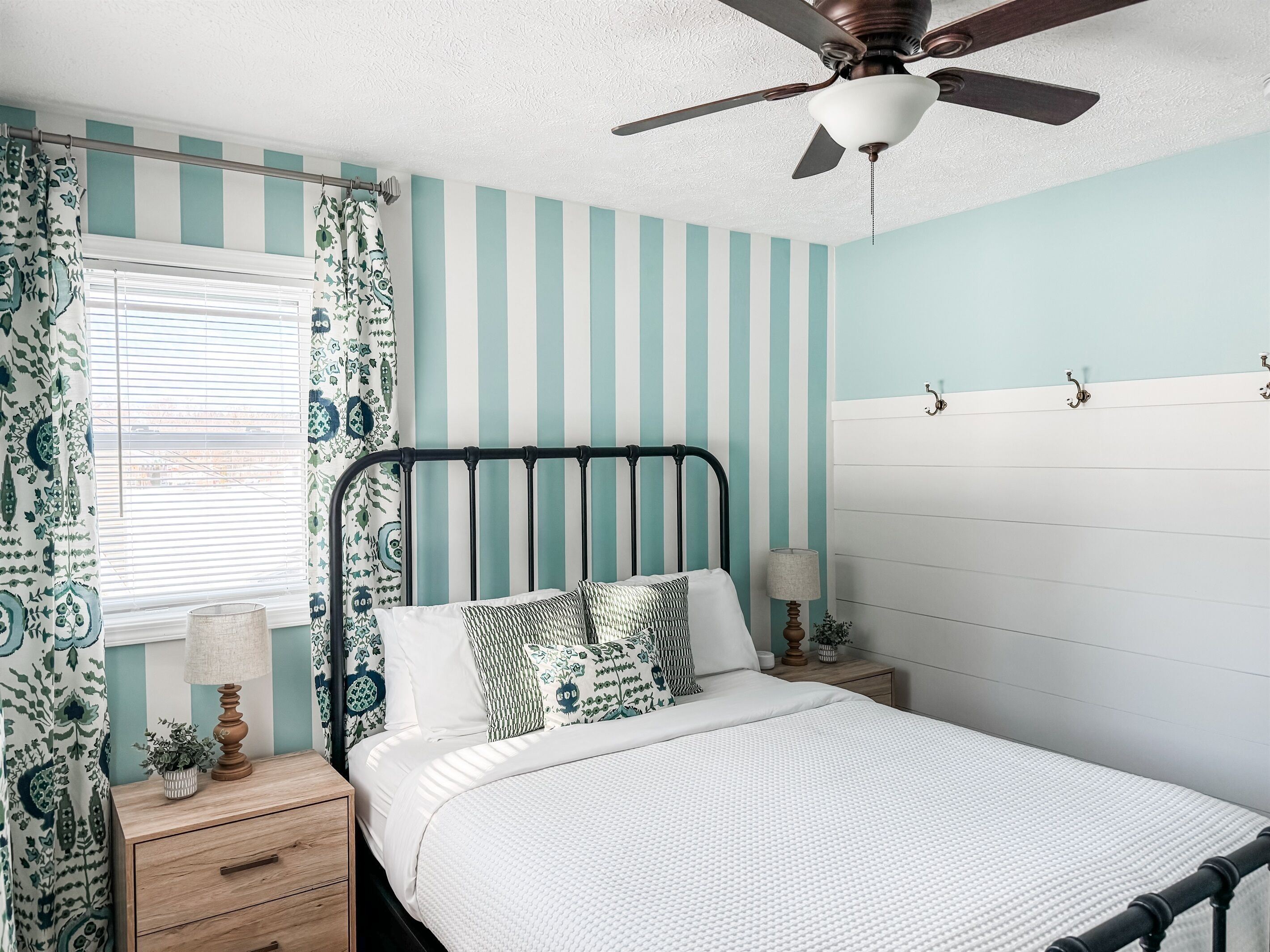 2 bedrooms, iron/ironing board, travel cot, WiFi