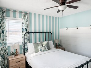 2 Schlafzimmer, Bügeleisen/Bügelbrett, Reisekinderbett, WLAN