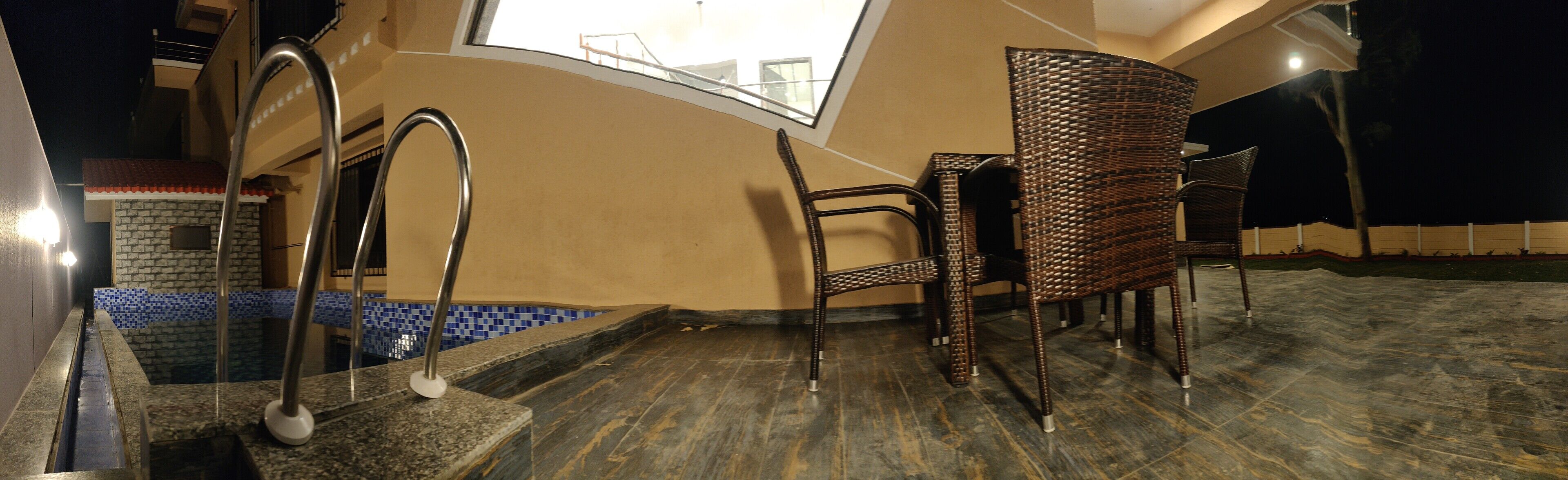 Alberca al aire libre 