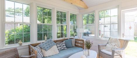 Fernseher, DVD-Player