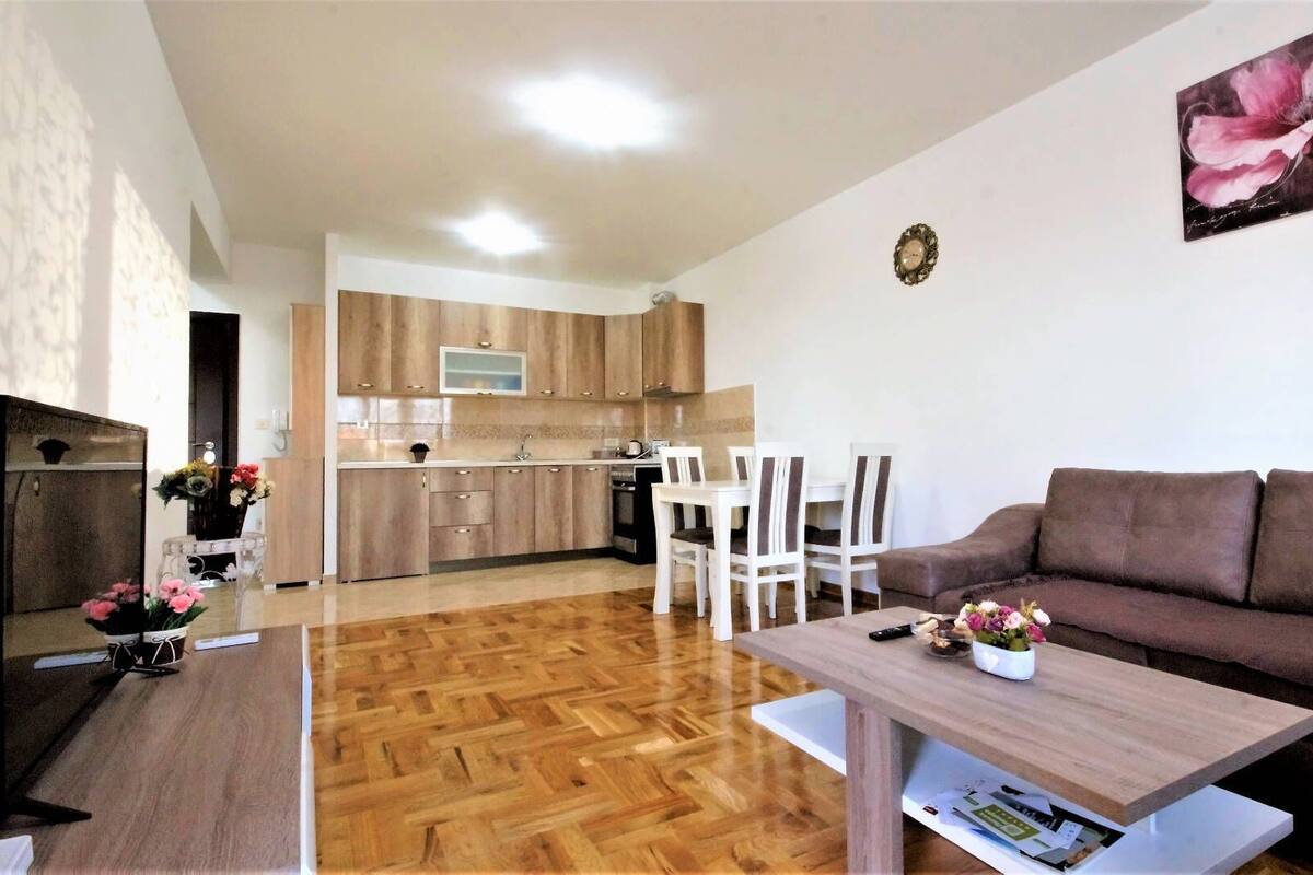 Standard Apartment | Living area