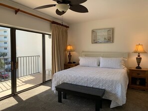 2 bedrooms, iron/ironing board, travel cot, free WiFi