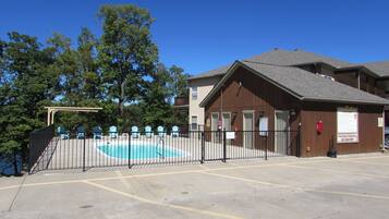 Condo, 3 habitaciones | Alberca