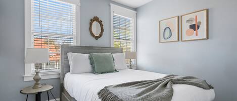 3 Schlafzimmer, Bügeleisen/Bügelbrett, WLAN, Bettwäsche