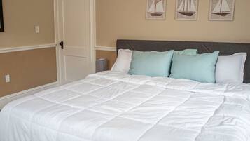 2 bedrooms, desk, iron/ironing board, travel cot