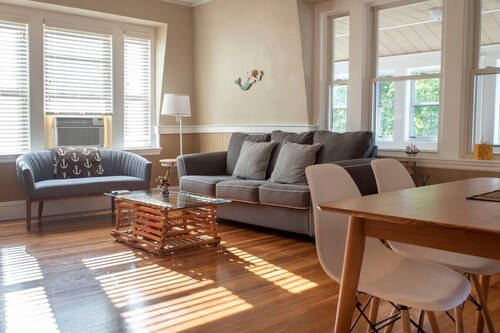 Home Away from Home | Next to Boston & Beach, EV+