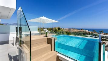 Una piscina climatizada