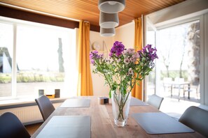 Dining - Modern vacation home in a quiet location (Loit)