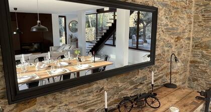 New! Superb 6-bedroom stone house on the Douro, 20 minutes from Porto
