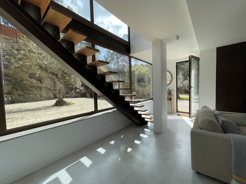 Nouveau! Superbe maison en pierre 6 chambres  bord du Douro à 20mn de Porto