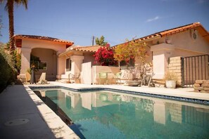 Piscine extérieure, piscine chauffée