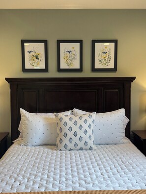 4 عدّة غرف نوم ومكواة/لوح كي وسرير سفر وواي فاي مجانًا