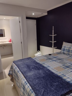 1 bedroom, iron/ironing board, free WiFi, bed sheets - Flat Aconchegante no Edifício Royale Cabo Frio- Praia do Forte (Cabo Frio)