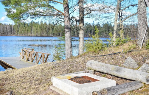 1 bedroom gorgeous home in Fårbo