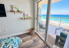 2 bedrooms, iron/ironing board, travel cot, WiFi