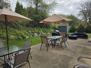 屋外ダイニングエリア