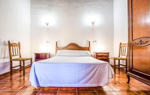 5 dormitoris, wifi gratuïta i roba de llit 