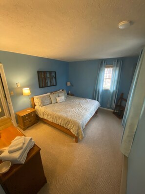 3 dormitorios, tabla de planchar con plancha, wifi gratis y ropa de cama