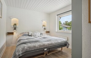 5 Schlafzimmer, Reisekinderbett, kostenloses WLAN