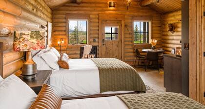 Cozy Log Cabin in the Heart of Paradise Valley, Montana