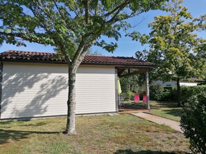 Enceinte de lâhĂ©bergement