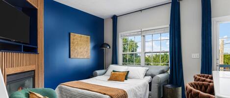 3 chambres, fer et planche à repasser, lit de bébé portatif