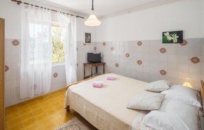 2 chambres, Wi-Fi gratuit, draps fournis