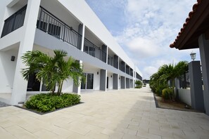Exterior - Kibrahacha Condo Arena at Eagle Beach (Noord)