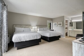 3 chambres, fer et planche à repasser, lit de bébé portatif, Wi-Fi