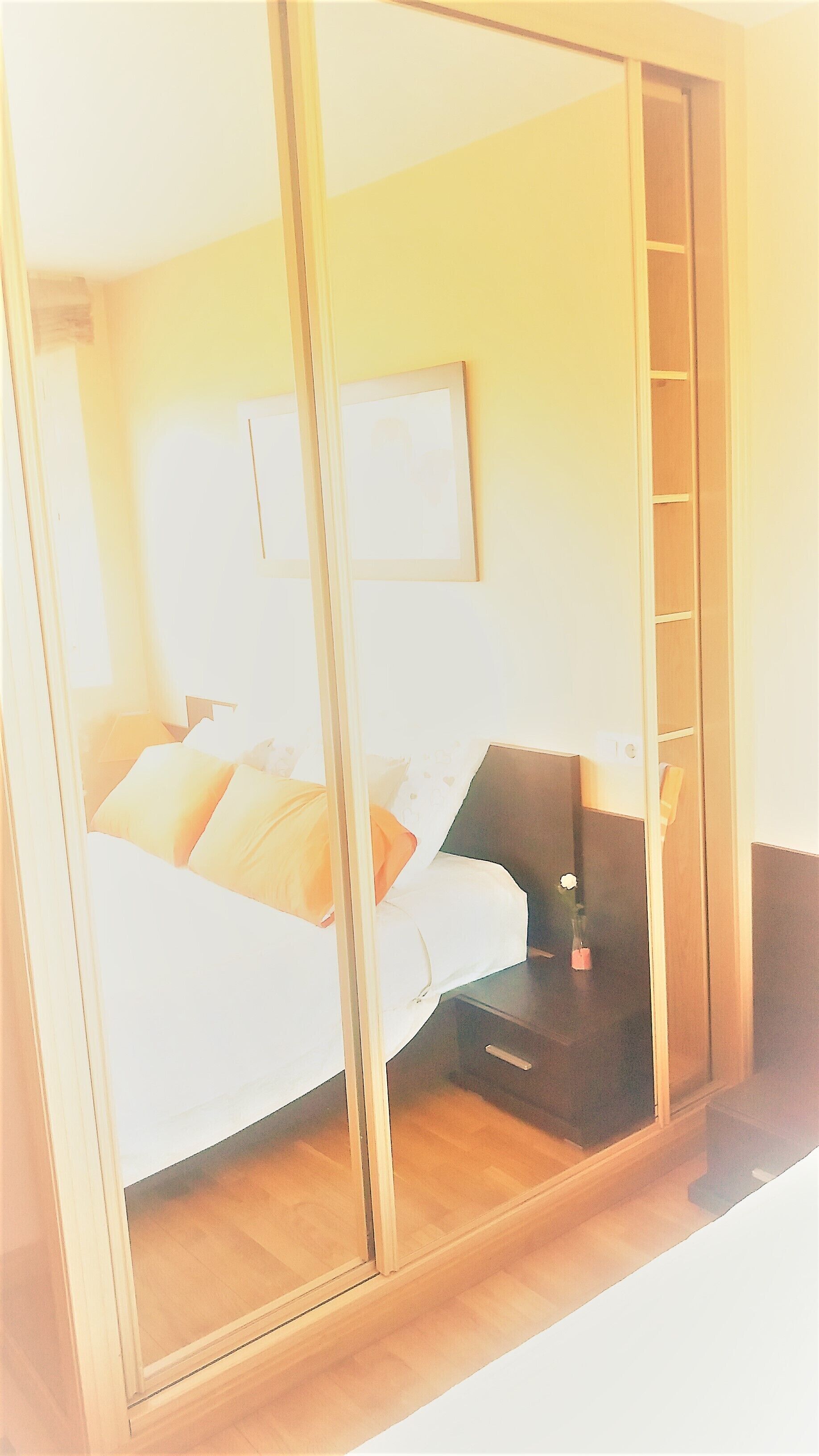 1 chambre, lit parapluie, draps fournis