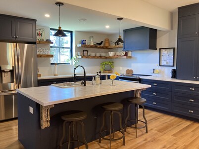 Completely renovated secluded 7 bedroom farmhouse in central PEI