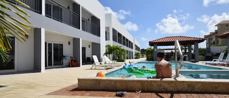 Alberca al aire libre