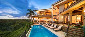 Standout Luxury Ocean View Villa