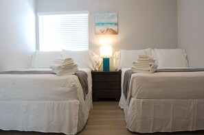 2 bedrooms, iron/ironing board, free WiFi, bed sheets