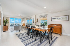 Dining - Aruba Condo - First Floor Oceanfront #106 (Daytona Beach Shores)