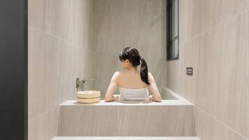 Spa | Private spa tub
