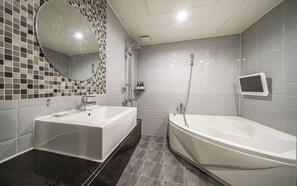 Room (Premium couple PC(Netflix available)) | 1 bedroom, free WiFi, bed sheets - Busan Deokcheon Den Basta Hotel (Busan)