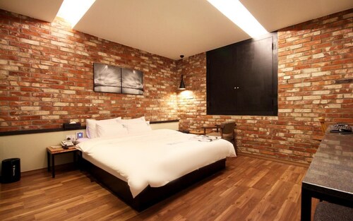 Changwon Masan No25 Odong