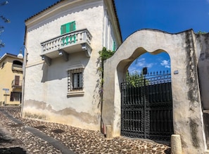 Exterior detail